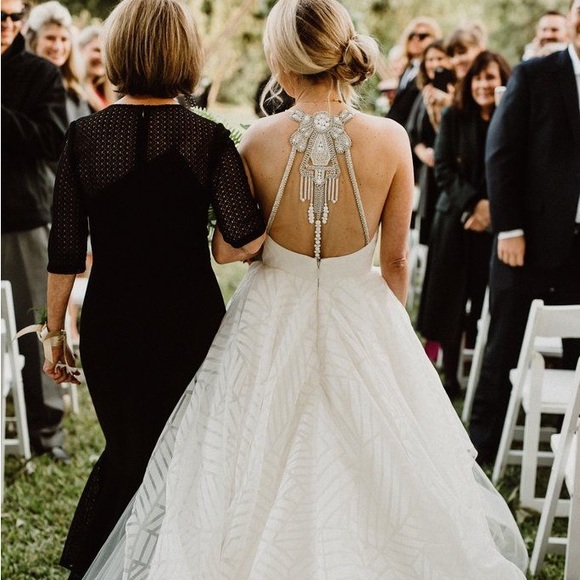 Hayley Paige Bahati Bridal Gown size 10 - Picture 8 of 13